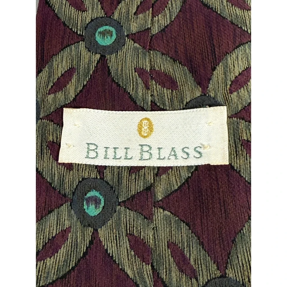 Bill Blass Men's Neck Tie Vintage 100% Silk Geometric‎ Flower Design Costa Rica